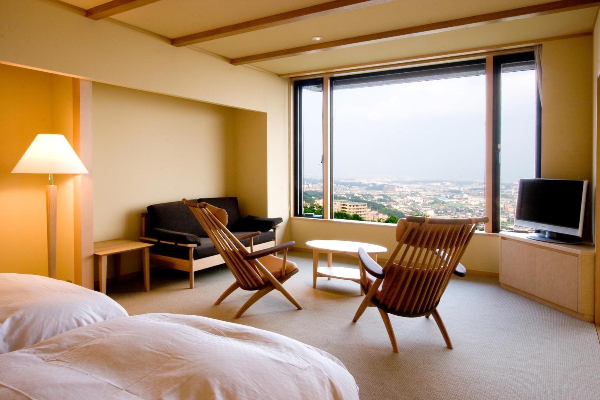 山荘 風の杜 Sanso Kazenomori Hotel Мино Екстериор снимка