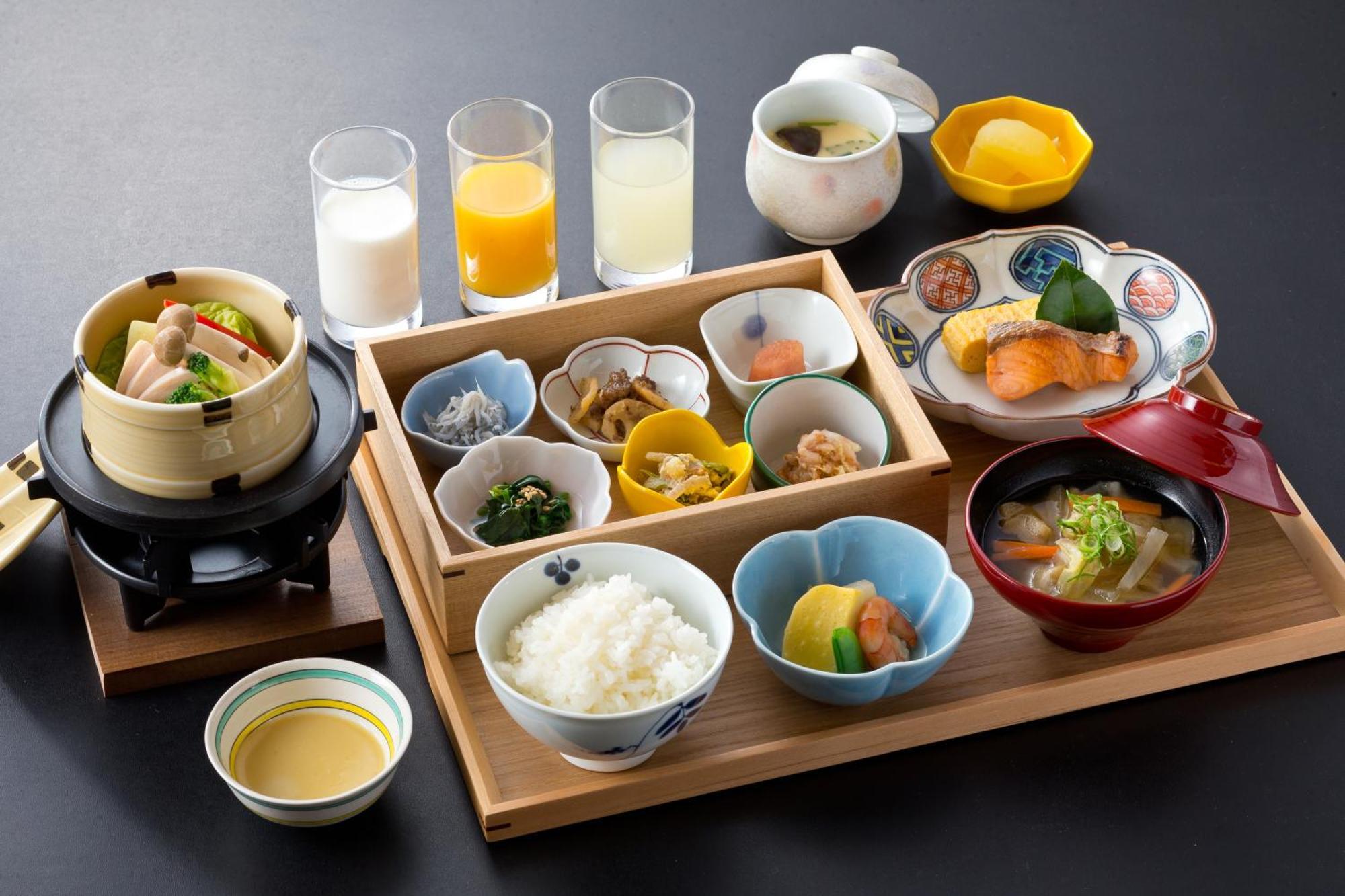 山荘 風の杜 Sanso Kazenomori Hotel Мино Екстериор снимка