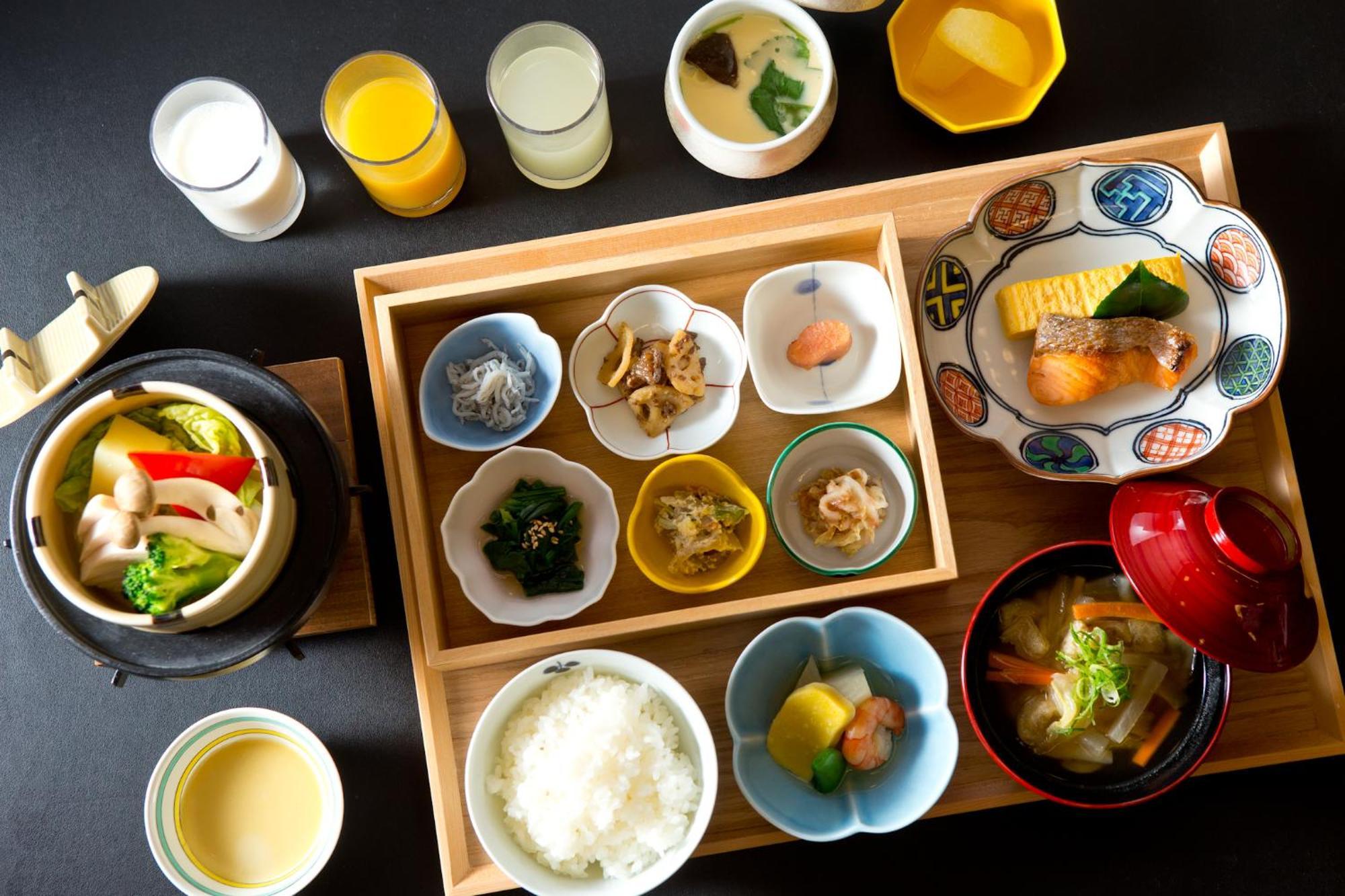 山荘 風の杜 Sanso Kazenomori Hotel Мино Екстериор снимка