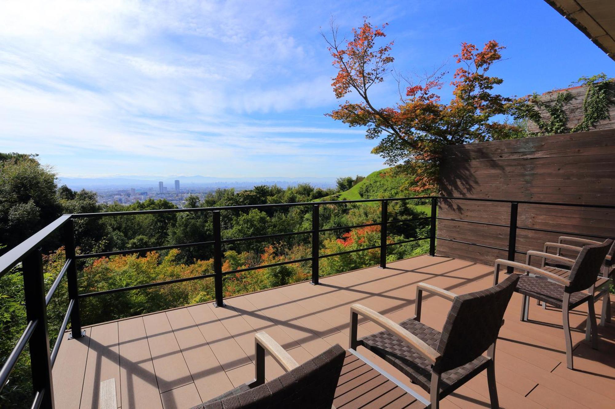 山荘 風の杜 Sanso Kazenomori Hotel Мино Екстериор снимка