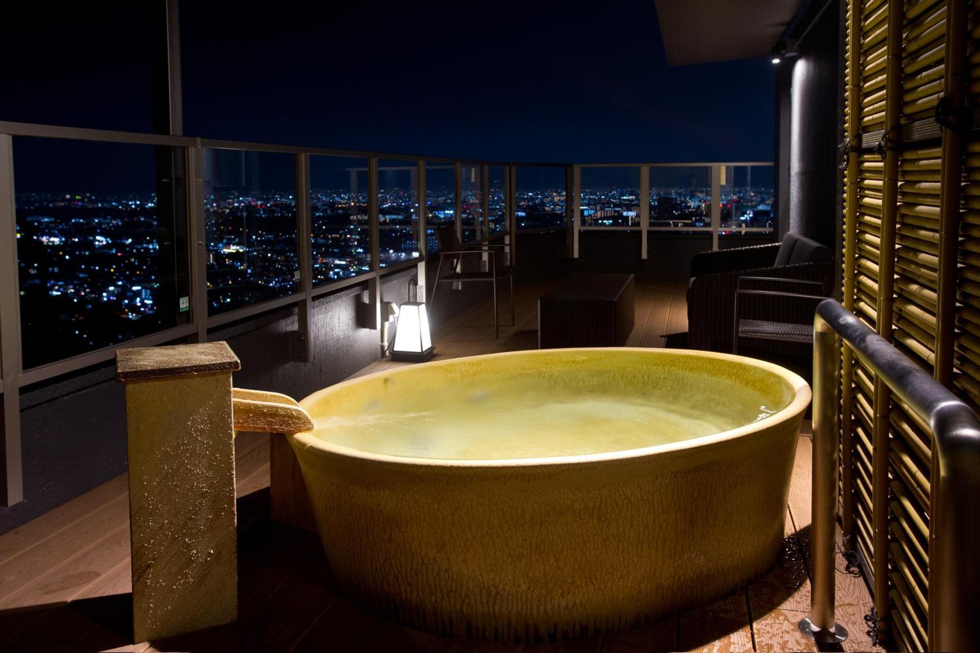 山荘 風の杜 Sanso Kazenomori Hotel Мино Екстериор снимка
