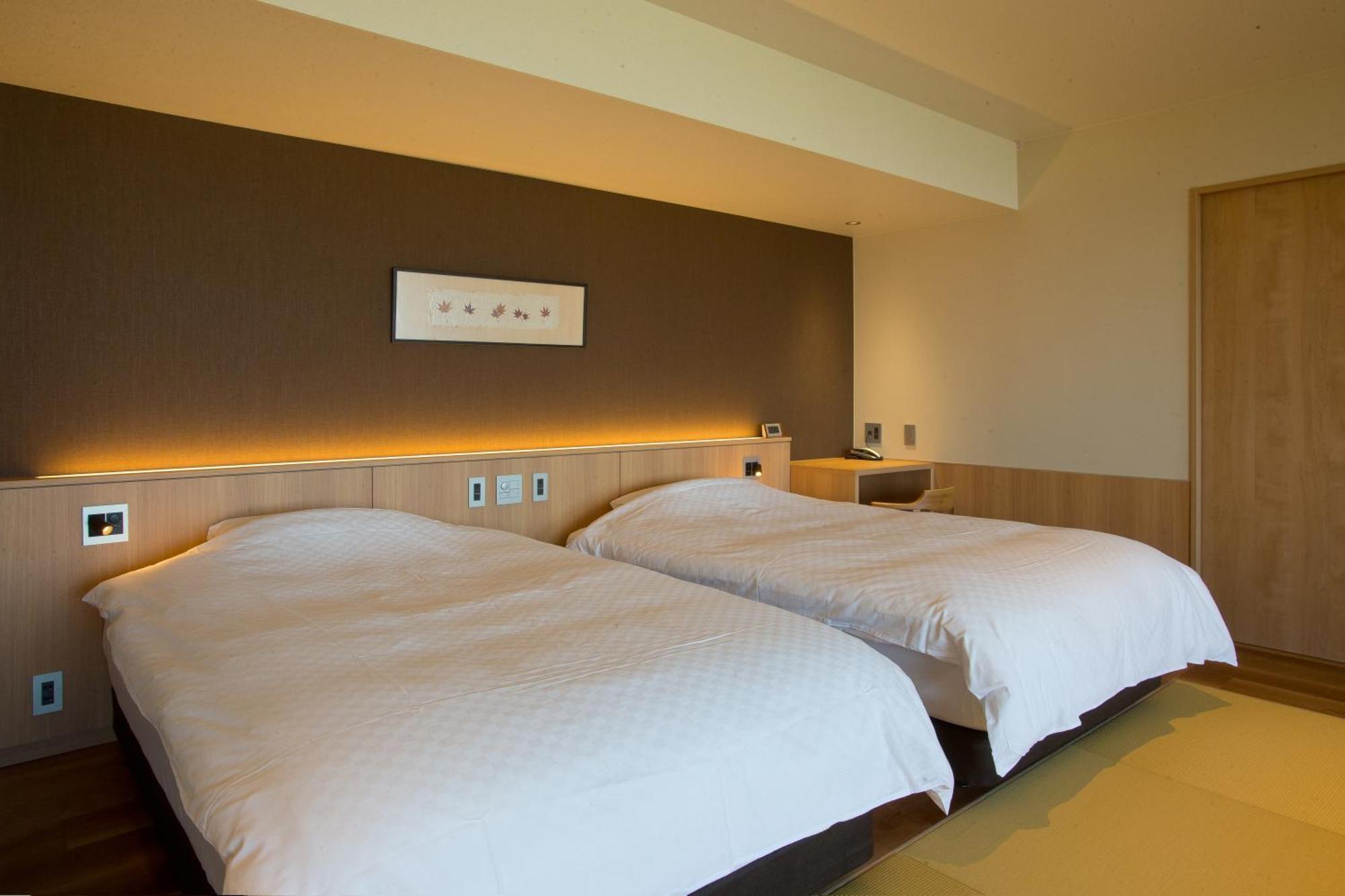 山荘 風の杜 Sanso Kazenomori Hotel Мино Екстериор снимка